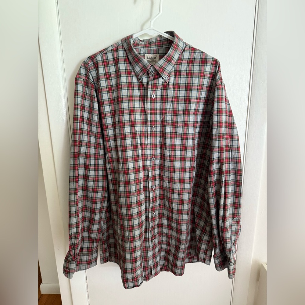 L.L. Bean Long Sleeve Button Down Shirt